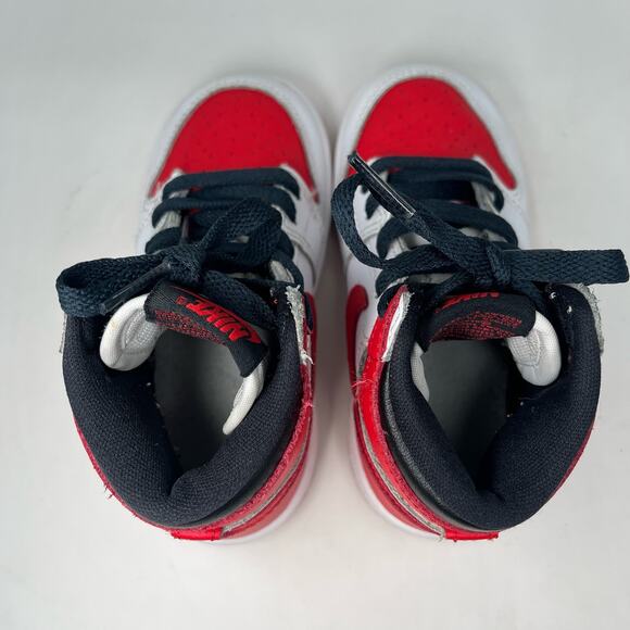 Nike Jordan 1 Retro High Top Sneakers OG Heritage Toddler Size 8 - Picture 8 of 8